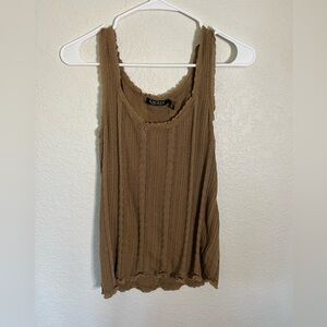 Good quality top, textured and comfortable for every day wear!